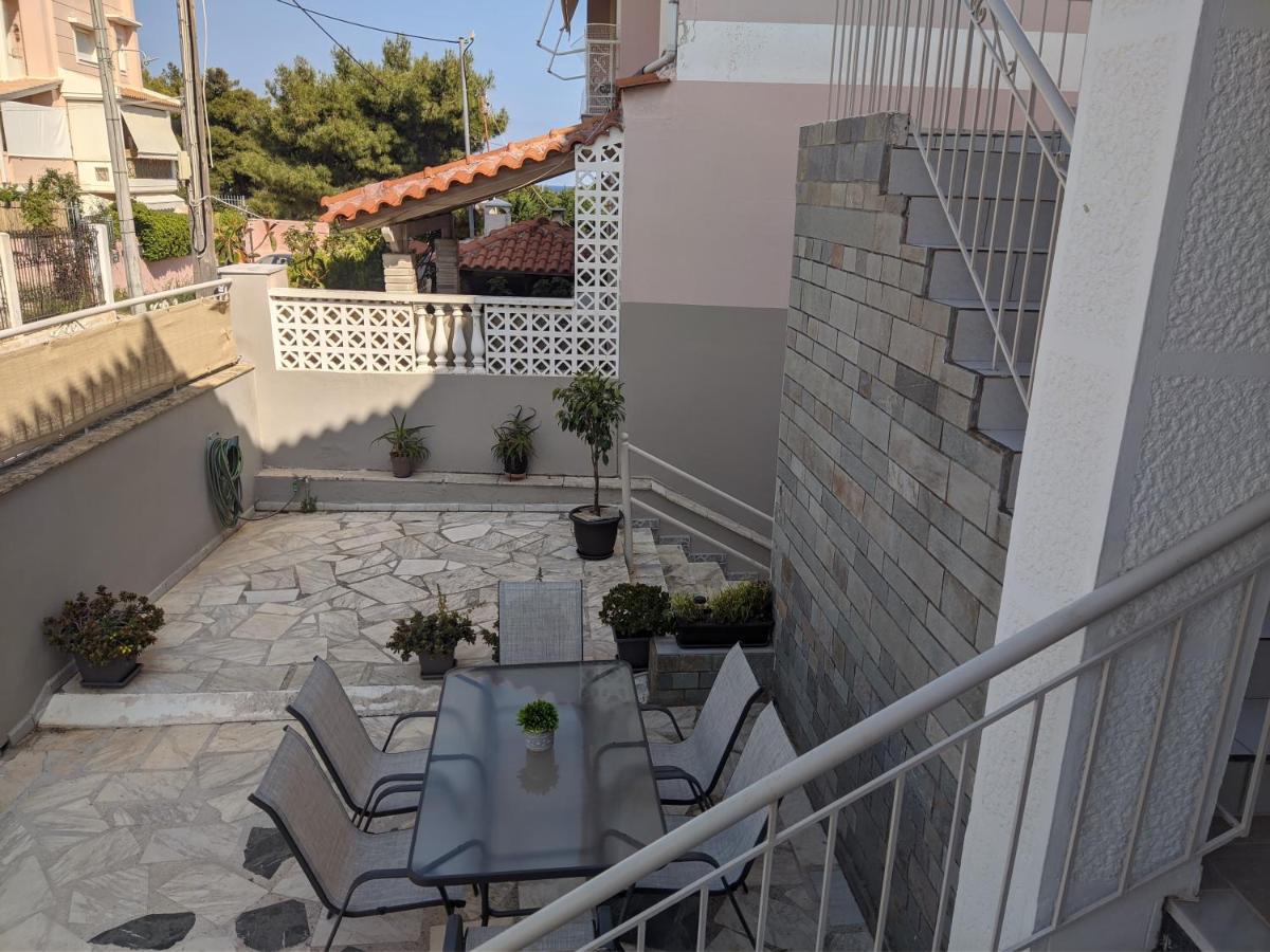 La Vita Apartments-Near Airport & Sea Artémida Eksteriør bilde