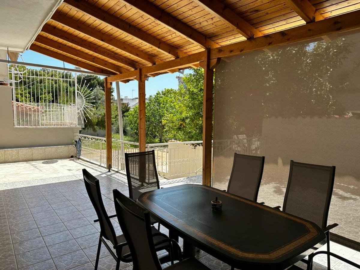La Vita Apartments-Near Airport & Sea Artémida Eksteriør bilde